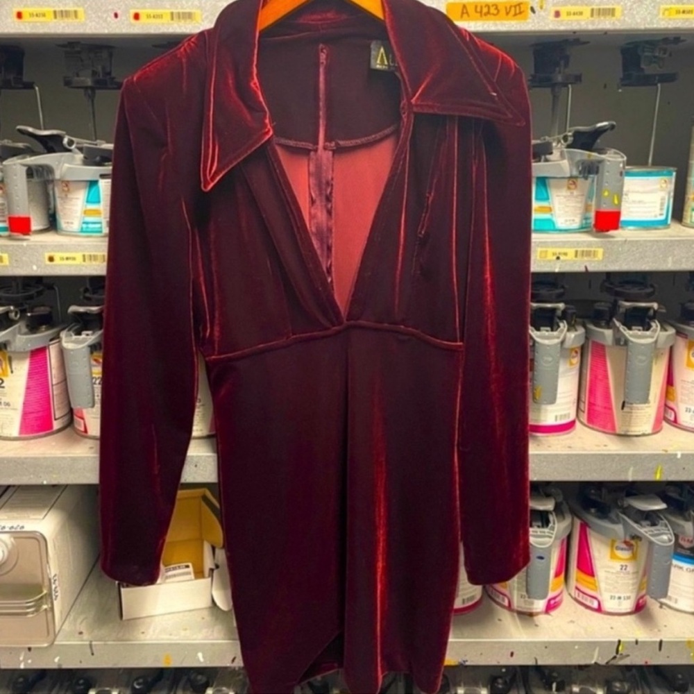 Atria velvet burgundy red velvet dress Size ~ L